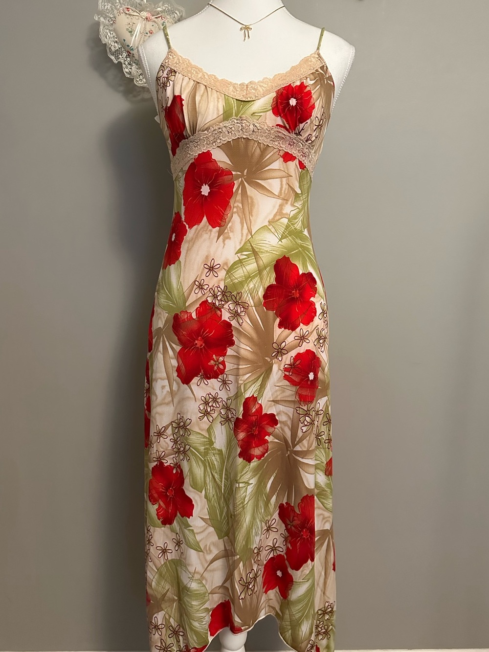 Vintage Sirens Floral Slip Dress with Pink and Green Accents - Picture 2 of 14